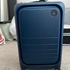 Monos Carry-On Pro (Ocean Blue)